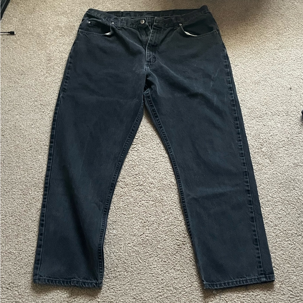 Men's Black Wrangler Relaxed Fit Jeans